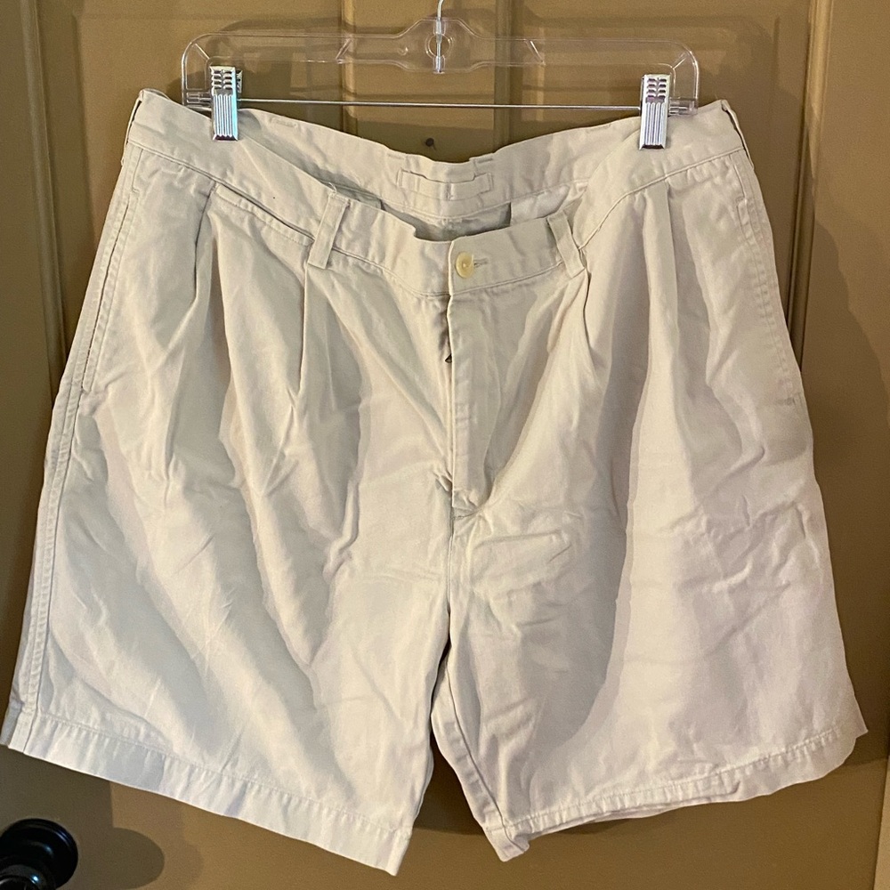Nautica Tan Chinos Classic Style shorts w 38